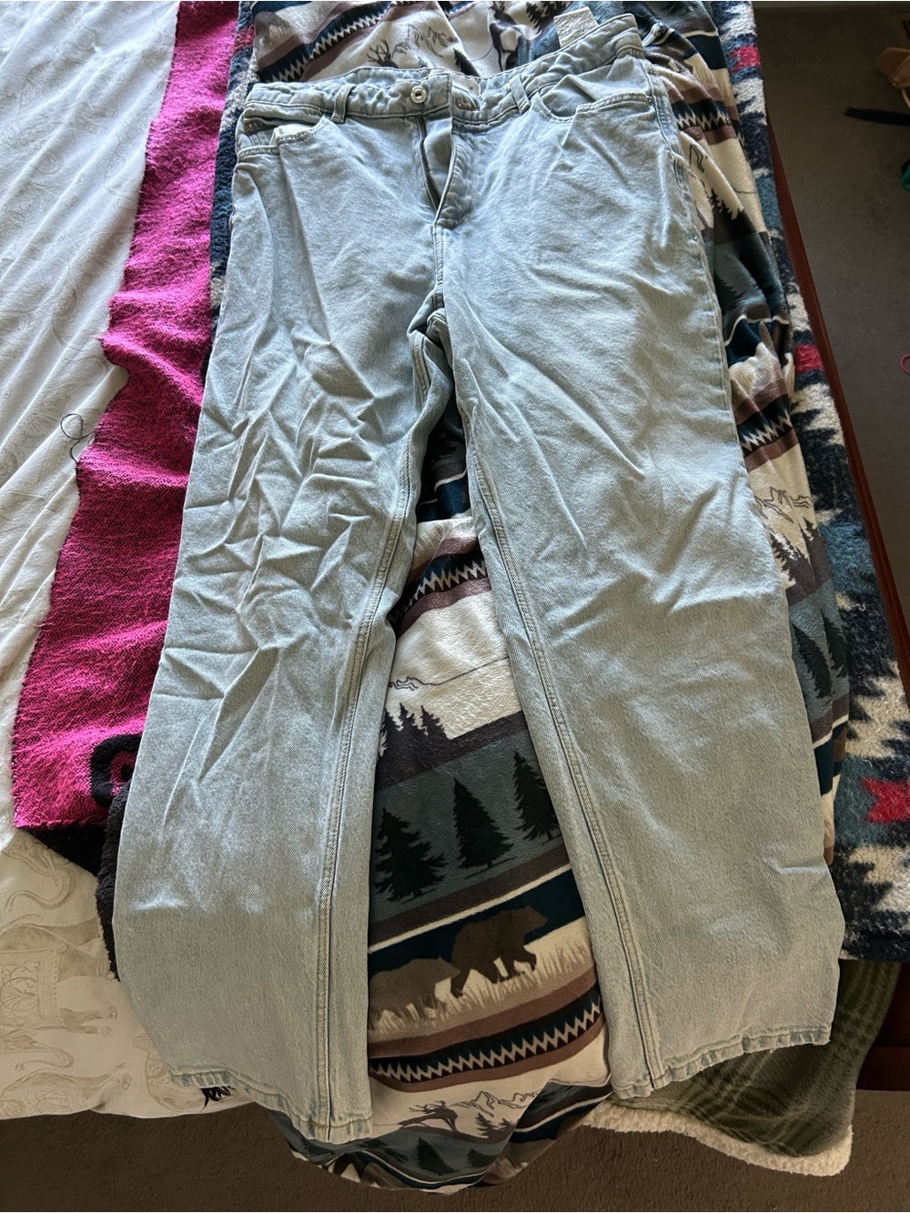 Zara Mom Jeans Light Wash